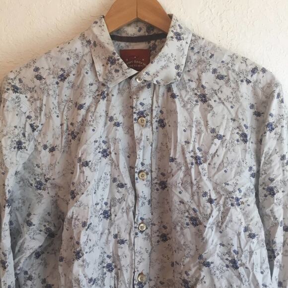 Tommy Bahama L Men button down t-shirt - Picture 2 of 8
